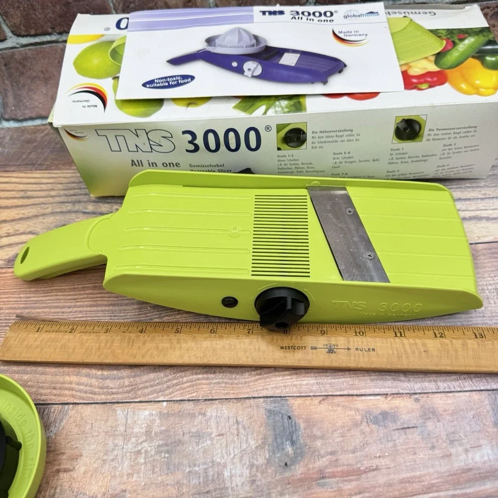 TNS 3000 Green All In One Vegetable Slicer Mandolin Juicer Germany w Box Manual